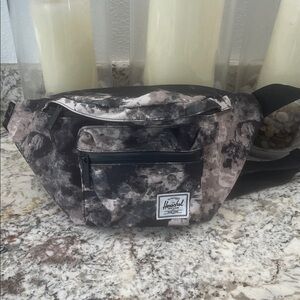 Herschel Supply Company Black and Gray Belt Bag